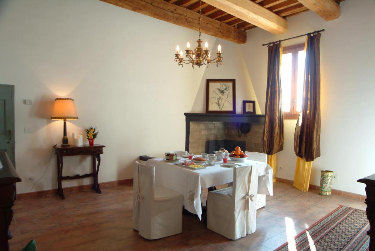 Al Podere Santa Cristina カステル・マッジョーレ エクステリア 写真